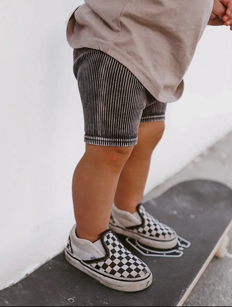 Acid wash biker shorts - Charcoal